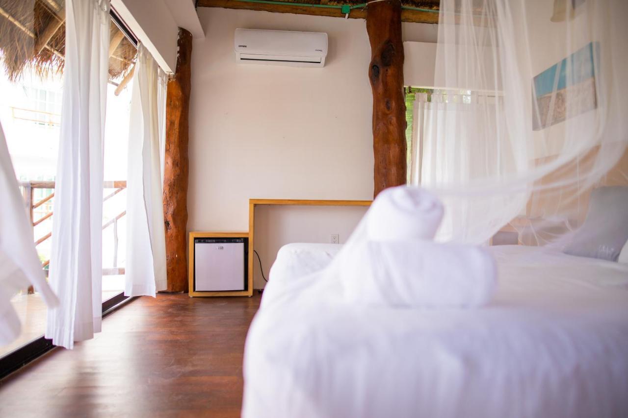 Hotel & Beach Club Ojo De Agua Пуерто Морелос Екстериор снимка